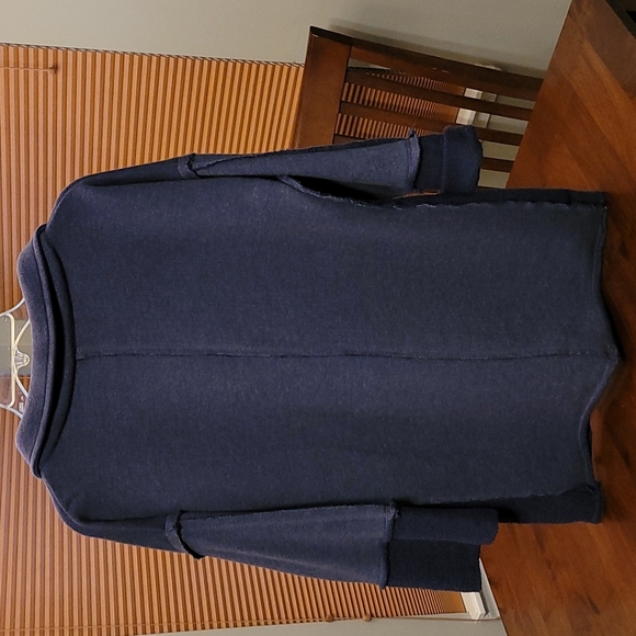 SOFT surroundings tunic top. Dark blue.  Wear with leggings or jeans - Picture 5 of 11
